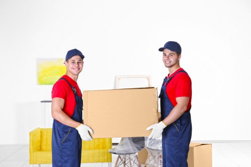 Preparation checklist and moving day planning for Kingston customers
