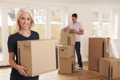 Removal truck hire options for moving homes in Kingston