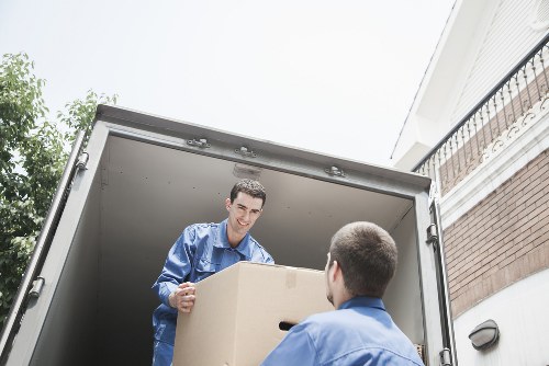 Local Kingston removal van ready for a short notice move